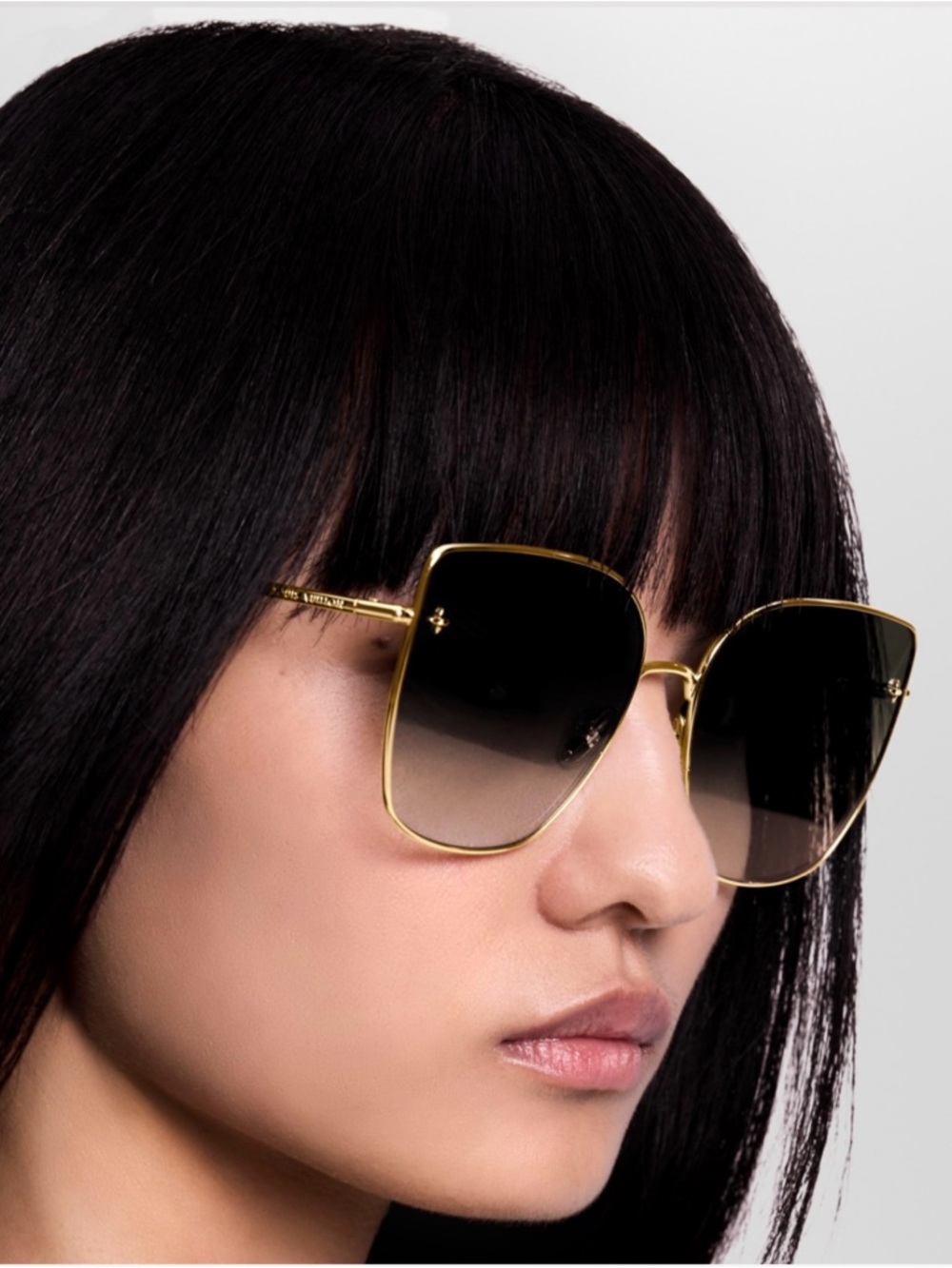Louis Vuitton Gold Frame Gradient Black-Brown Lens Sunglasses - Picture 2 of 10